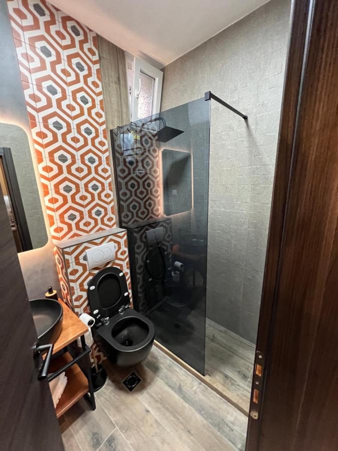 Apartment Marteli Тиват Екстер'єр фото