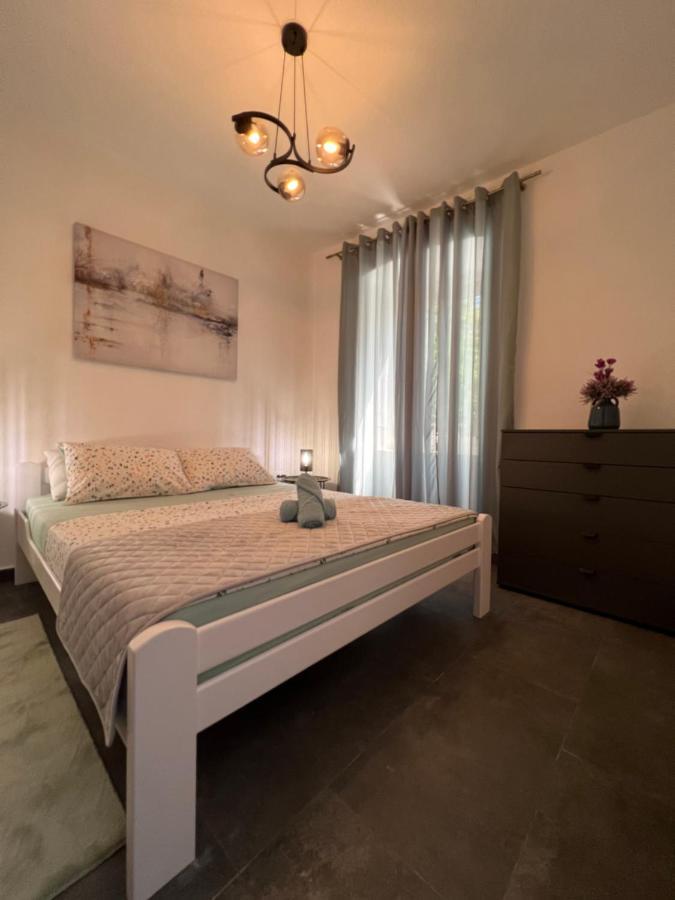 Apartment Marteli Тиват Екстер'єр фото